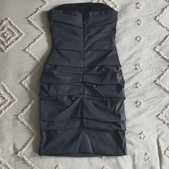 New Le‎ Chateau Size Small Gunmetal Gray Strapless Or Spaghetti Strap Dress - Picture 5 of 8